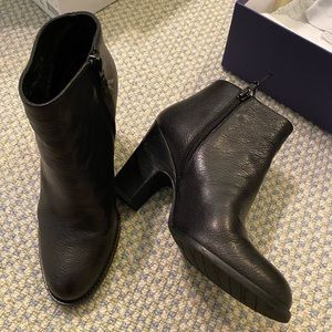 NEW Stuart Weitzman Booties